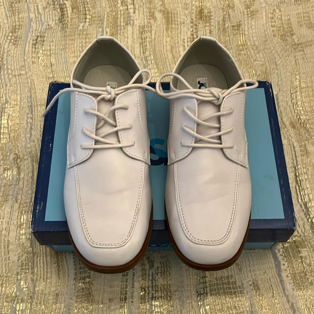 Josmo Boys White Communion Shoes Size 2 1/2